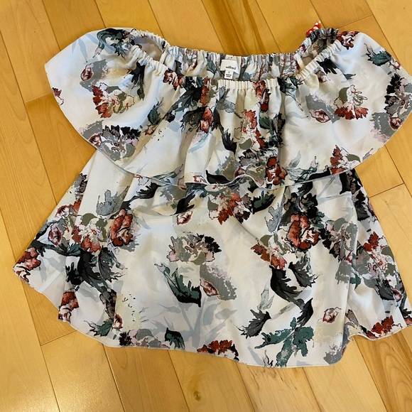 Off the shoulder Wilfred blouse - Picture 3 of 3